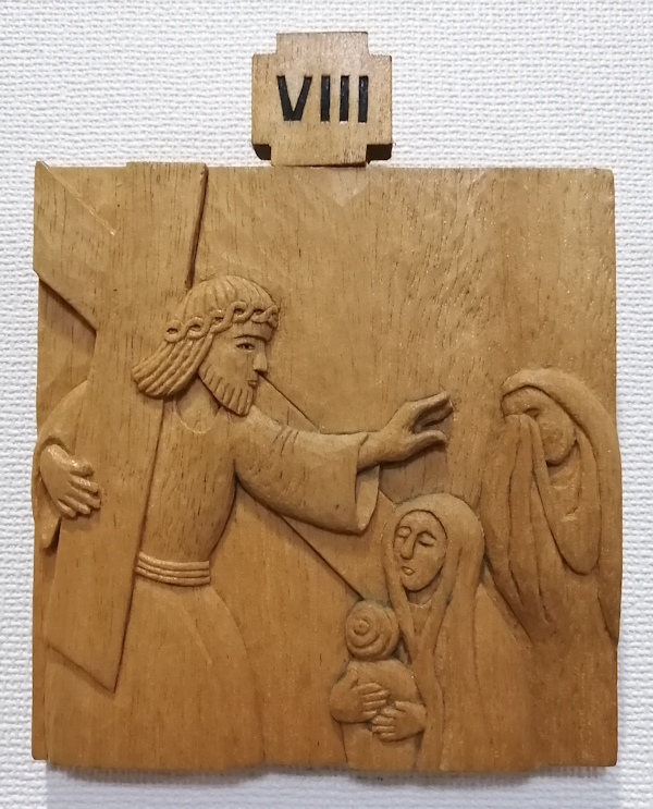 彫刻レリーフ十字架を持つ少女 美術品 彫刻/オブジェクト 美術品 彫刻 